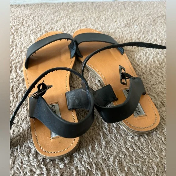 Steve Madden Zone Ankle sandal, size 7M - Picture 3 of 4